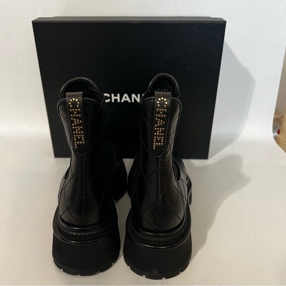 Chanel ankle boot Chelsea boot - Picture 3 of 12